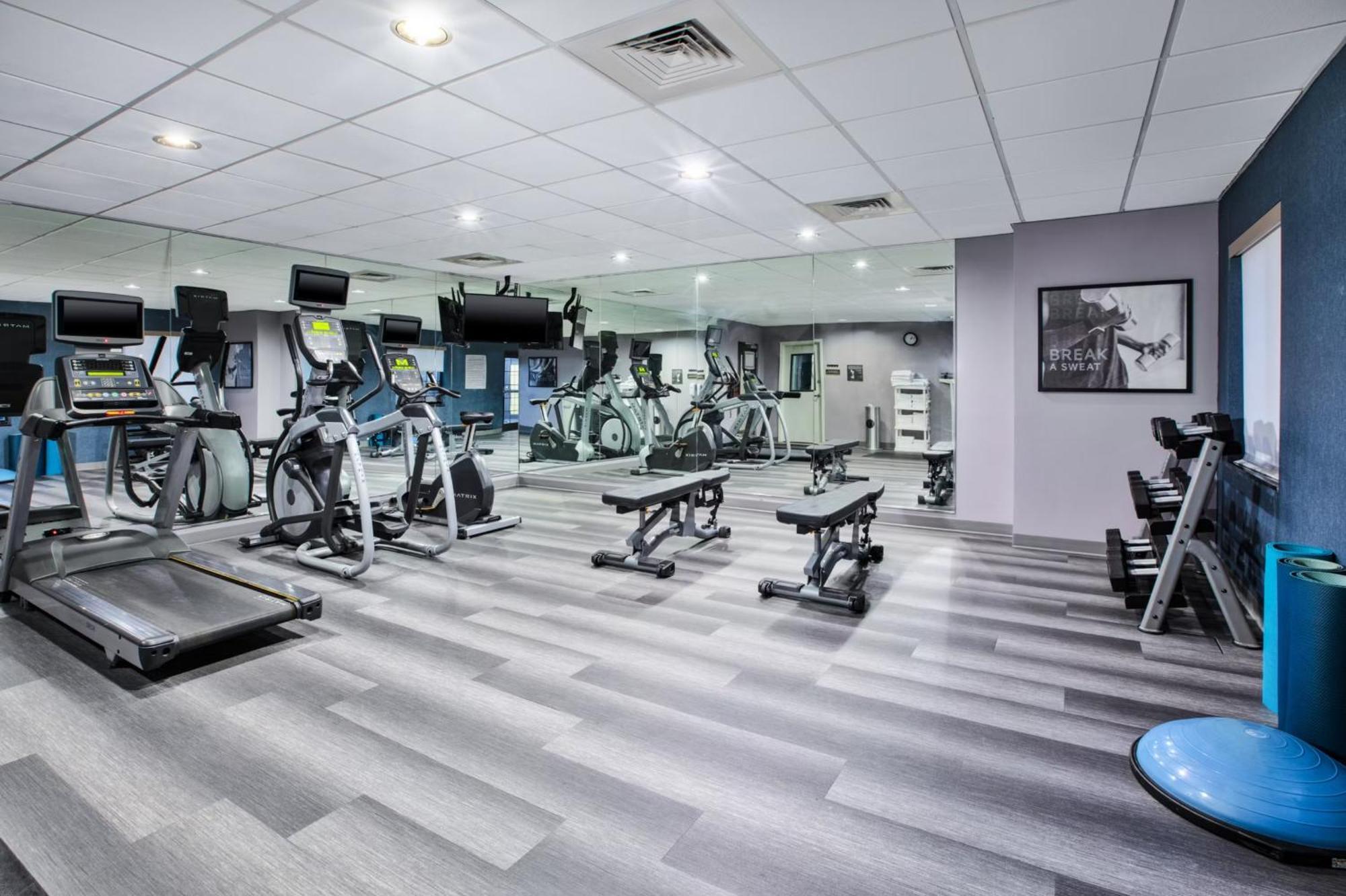 Staybridge Suites Omaha 80Th And Dodge By Ihg Esterno foto