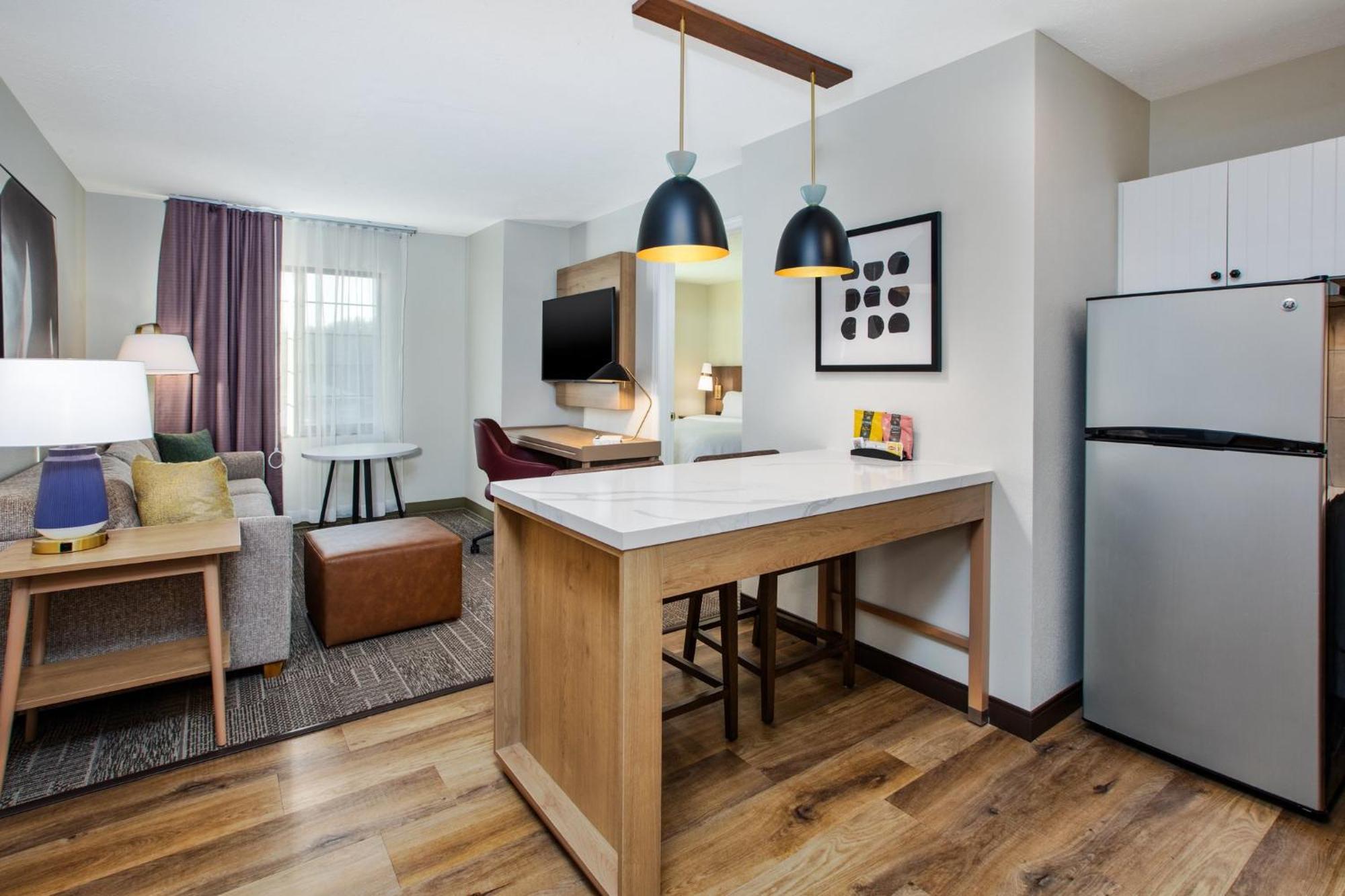 Staybridge Suites Omaha 80Th And Dodge By Ihg Esterno foto