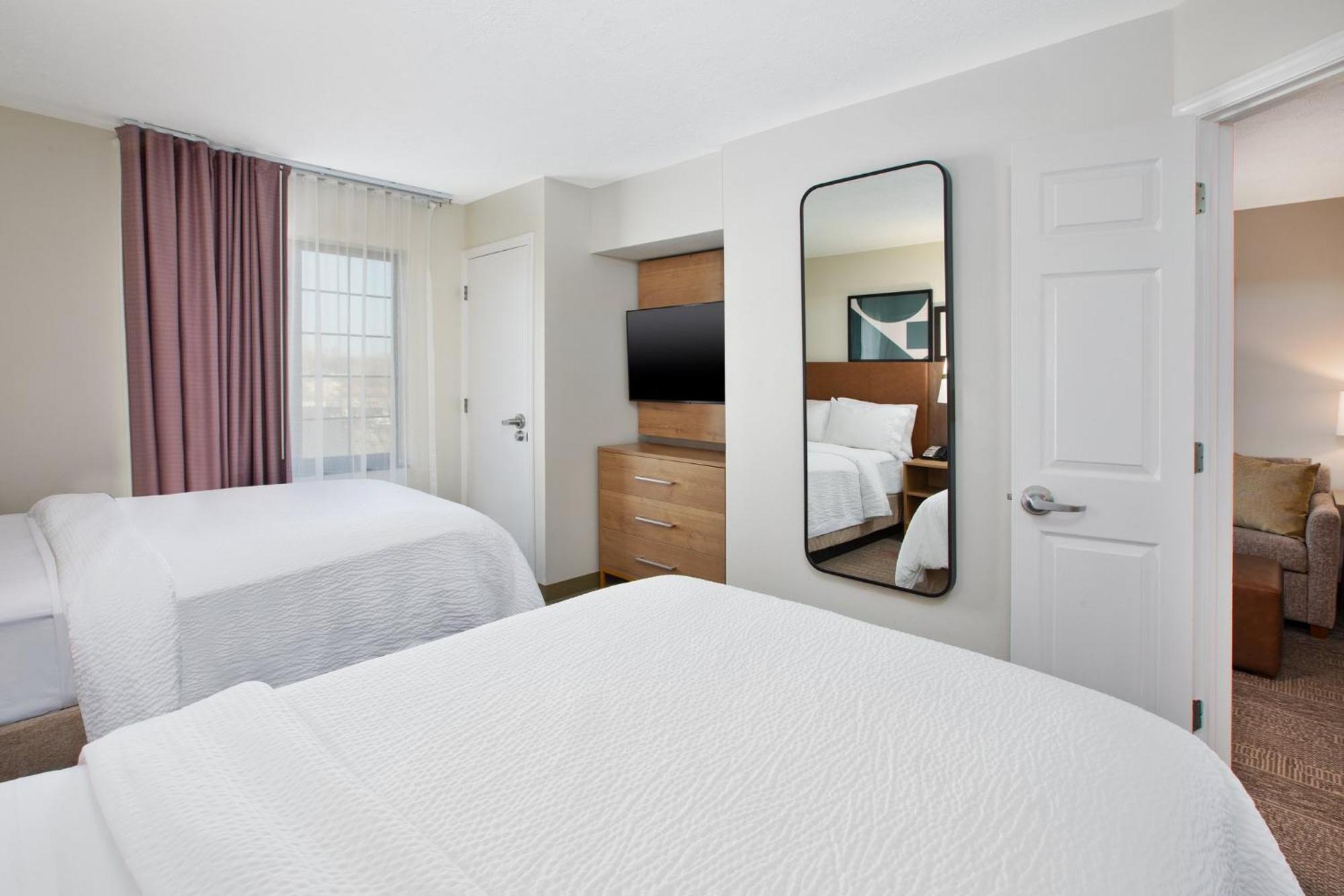 Staybridge Suites Omaha 80Th And Dodge By Ihg Esterno foto