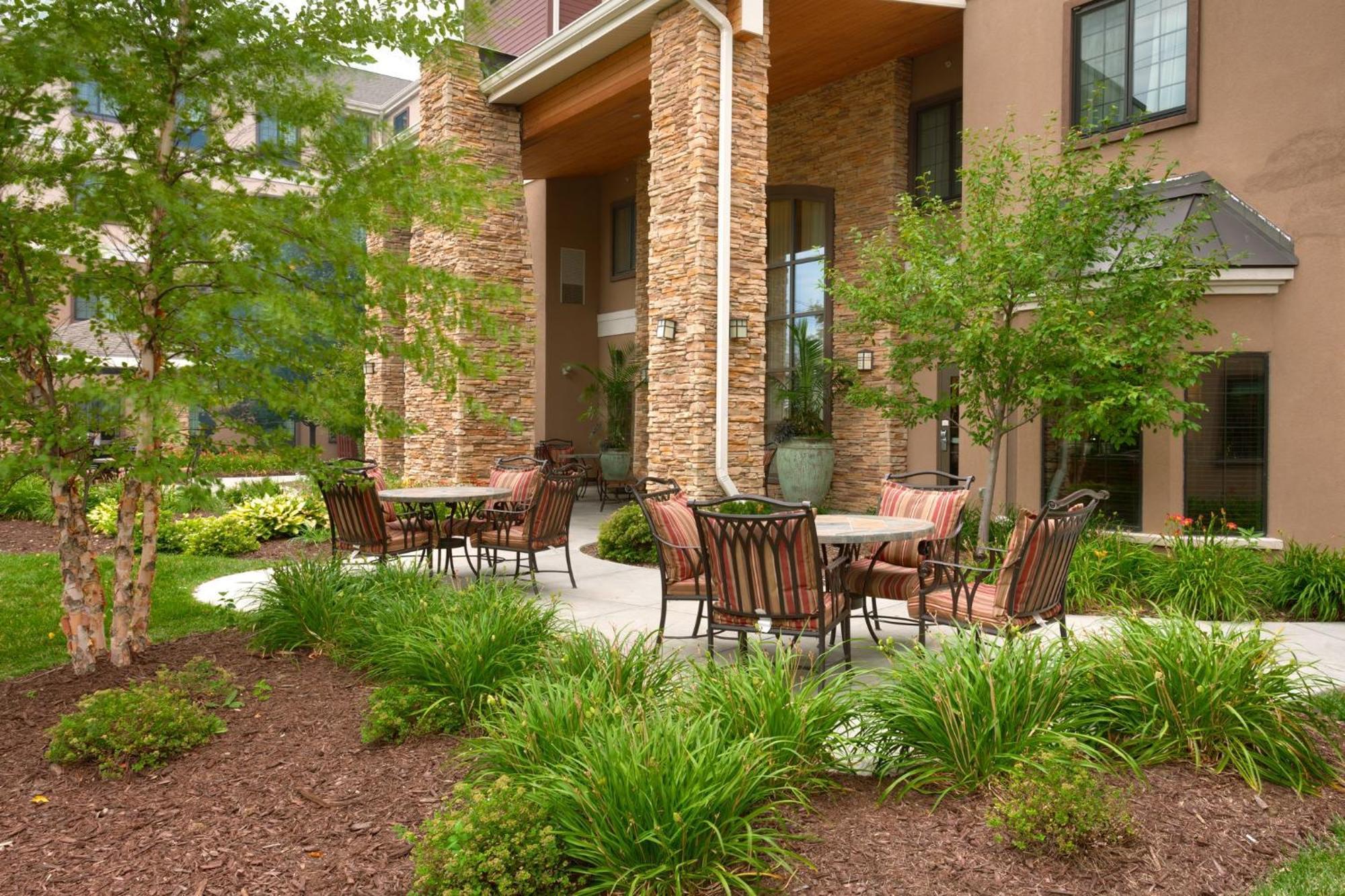 Staybridge Suites Omaha 80Th And Dodge By Ihg Esterno foto